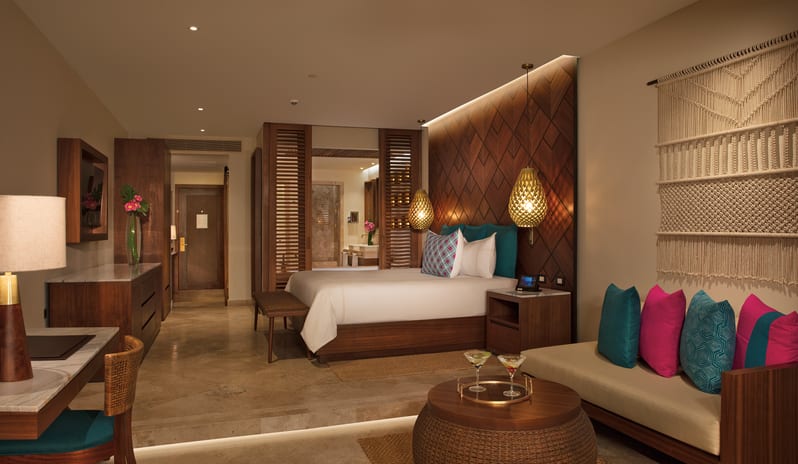 SECRETS MAROMA BEACH RESORT - PREFERRED CLUB JUNIOR SUITE OCEAN FRONT FULL VIEW